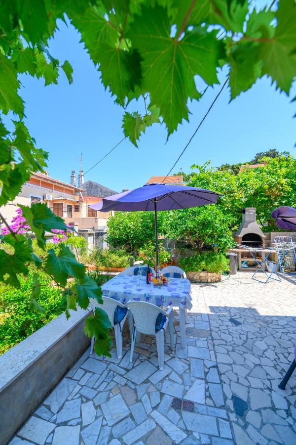 Apartmani Loreta Mali Losinj Exterior photo