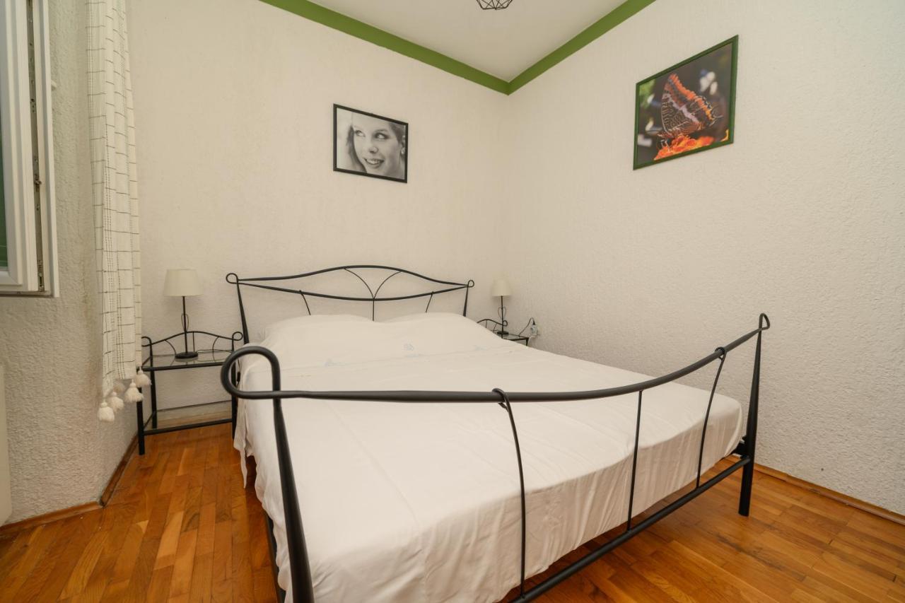 Apartmani Loreta Mali Losinj Exterior photo