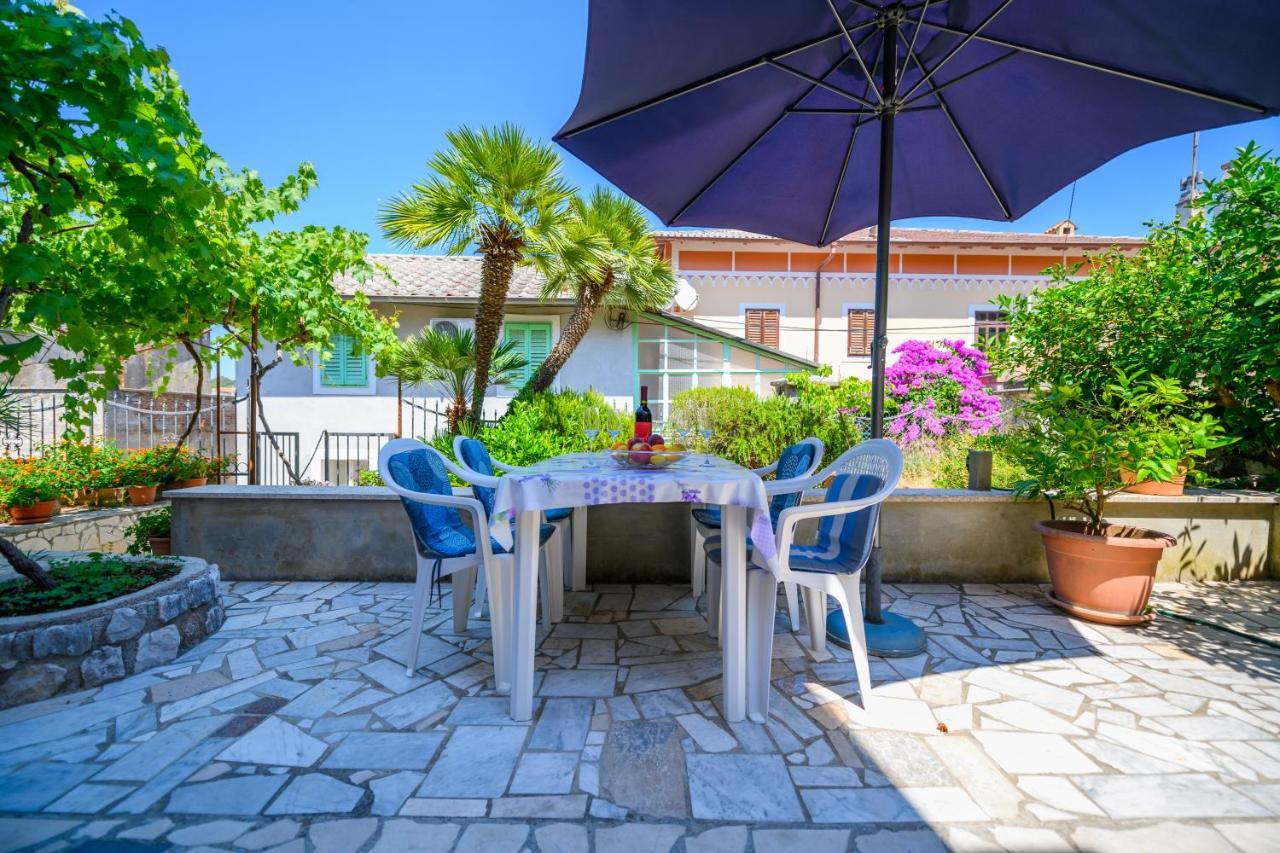 Apartmani Loreta Mali Losinj Exterior photo