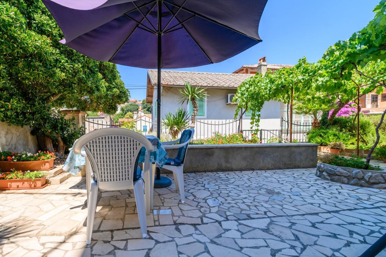 Apartmani Loreta Mali Losinj Exterior photo