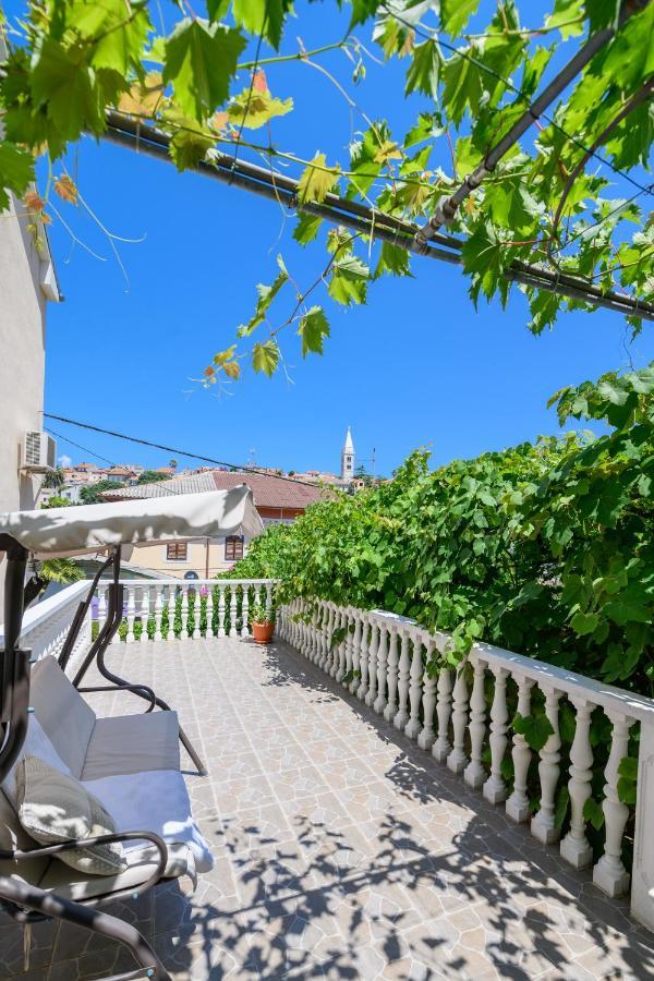 Apartmani Loreta Mali Losinj Exterior photo