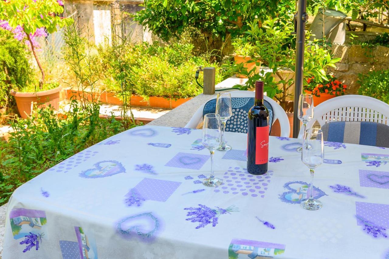 Apartmani Loreta Mali Losinj Exterior photo