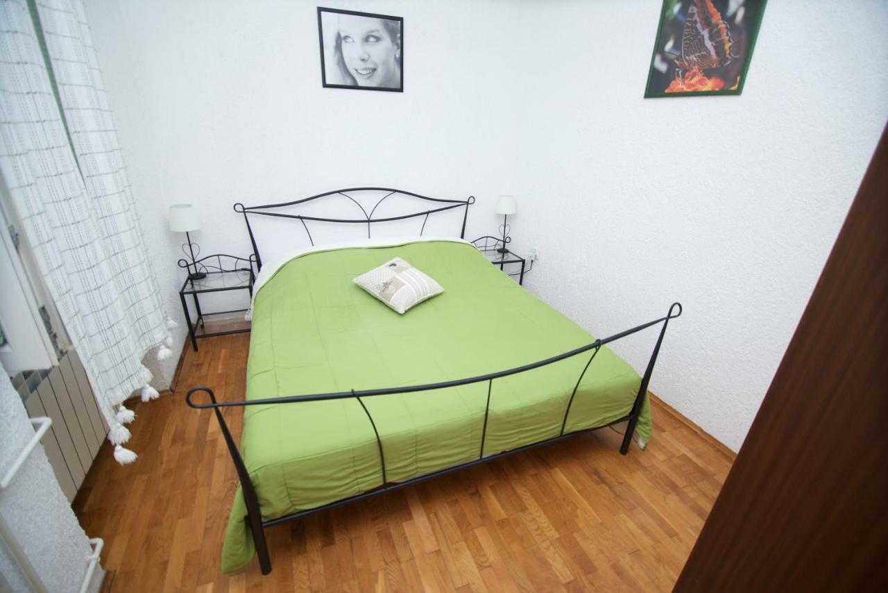 Apartmani Loreta Mali Losinj Exterior photo